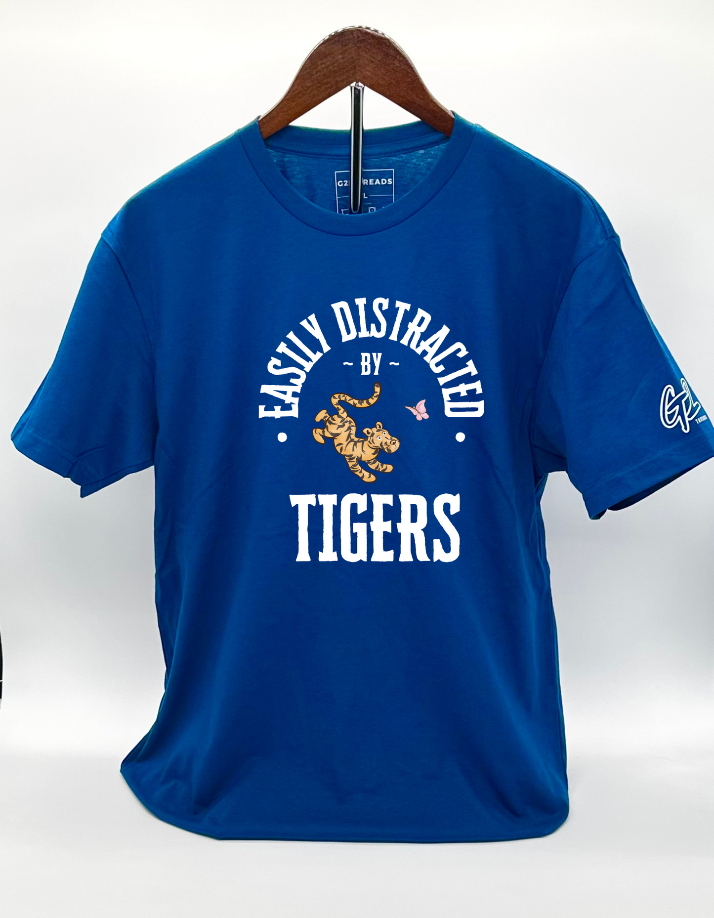 “DISTRACTED TIGER” 100% Cotton T-Shirt