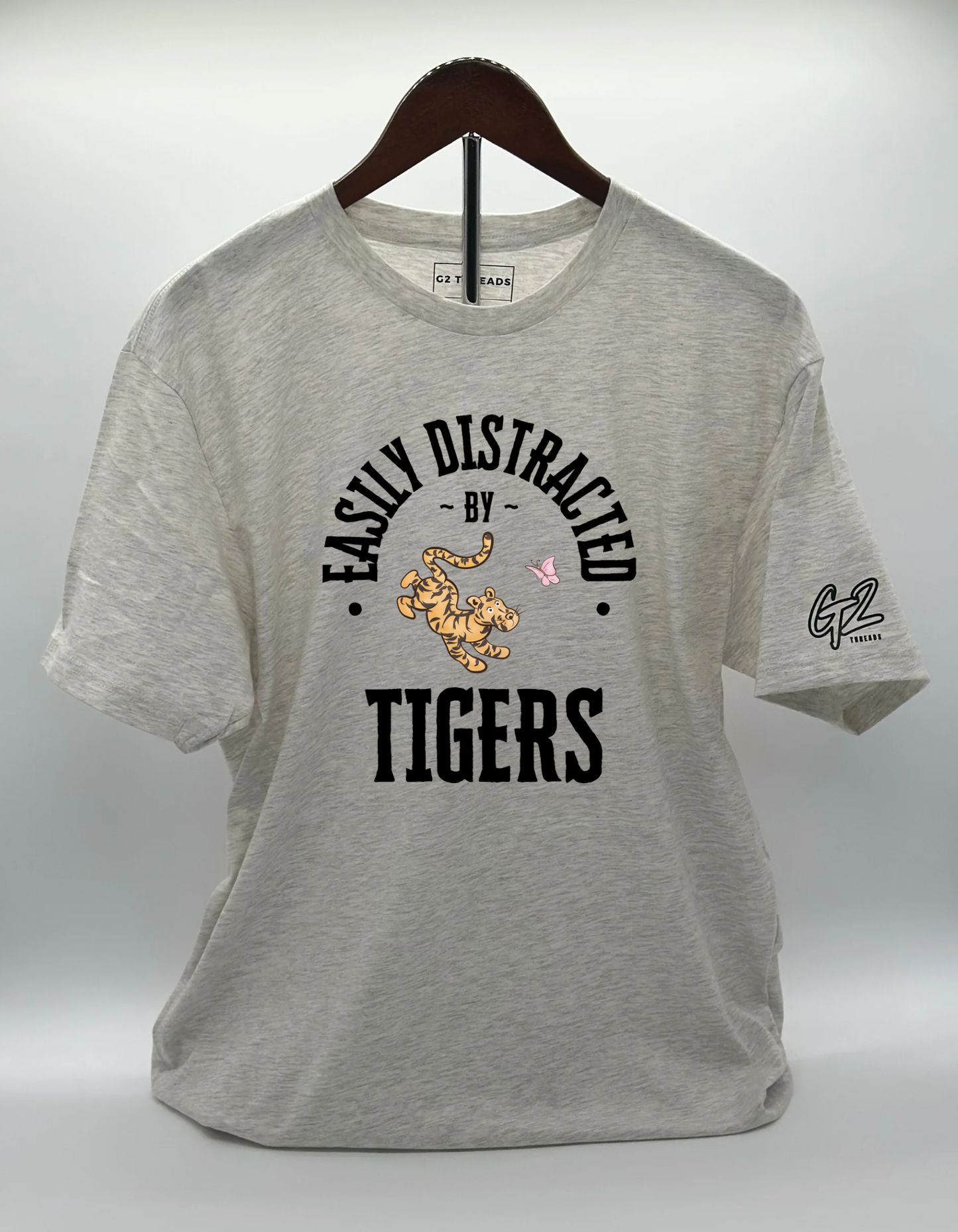 “DISTRACTED TIGER” 100% Cotton T-Shirt