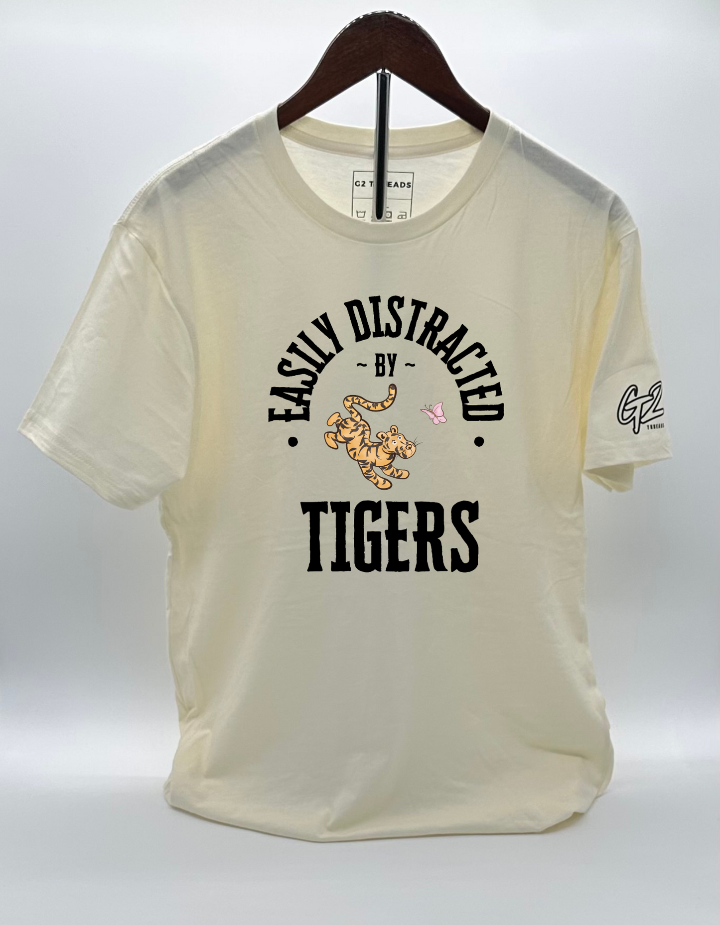 “DISTRACTED TIGER” 100% Cotton T-Shirt
